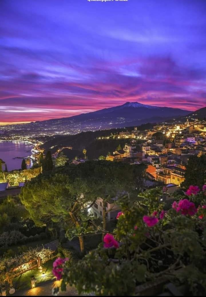 Casa Vacanze Piekny Dom Taormina Exterior photo